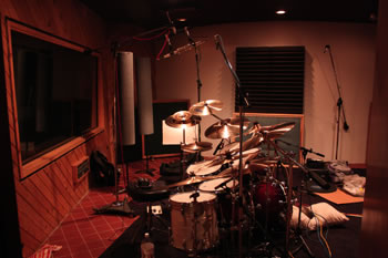 Paul Wertico's kit at Studiomedia